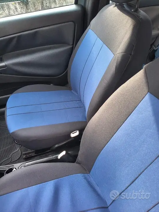 Lancia Ypsilon 2004 photo 4