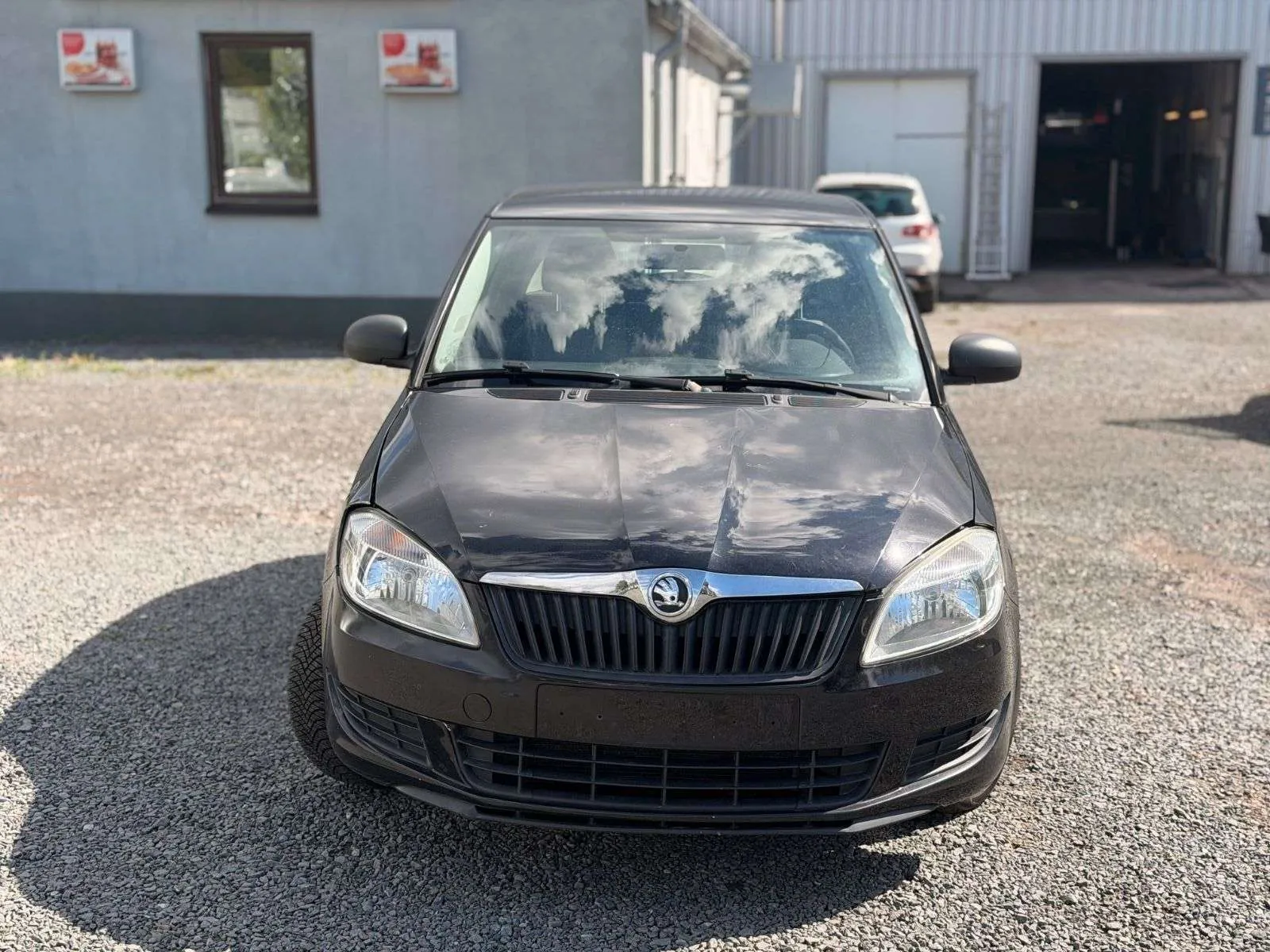 Skoda Fabia 2013 photo 2