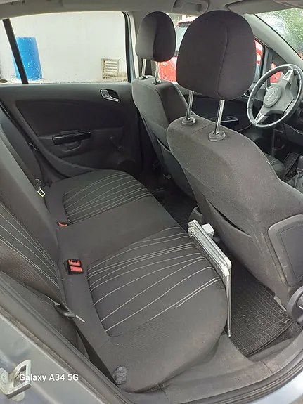 Opel Corsa 2010 photo 5