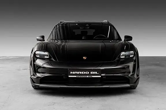 Porsche Taycan 2023 photo 3