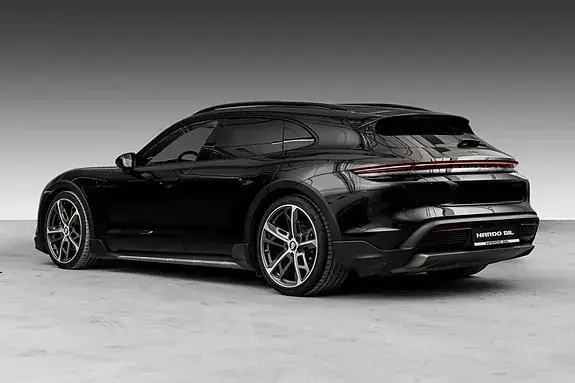 Porsche Taycan 2023 photo 5