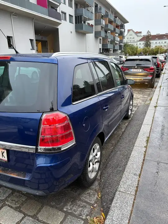 Opel Zafira 2007 photo 2