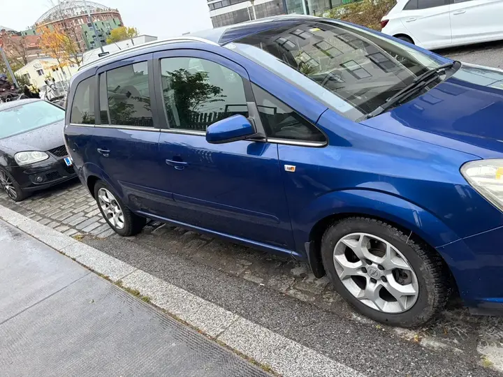 Opel Zafira 2007 photo 3