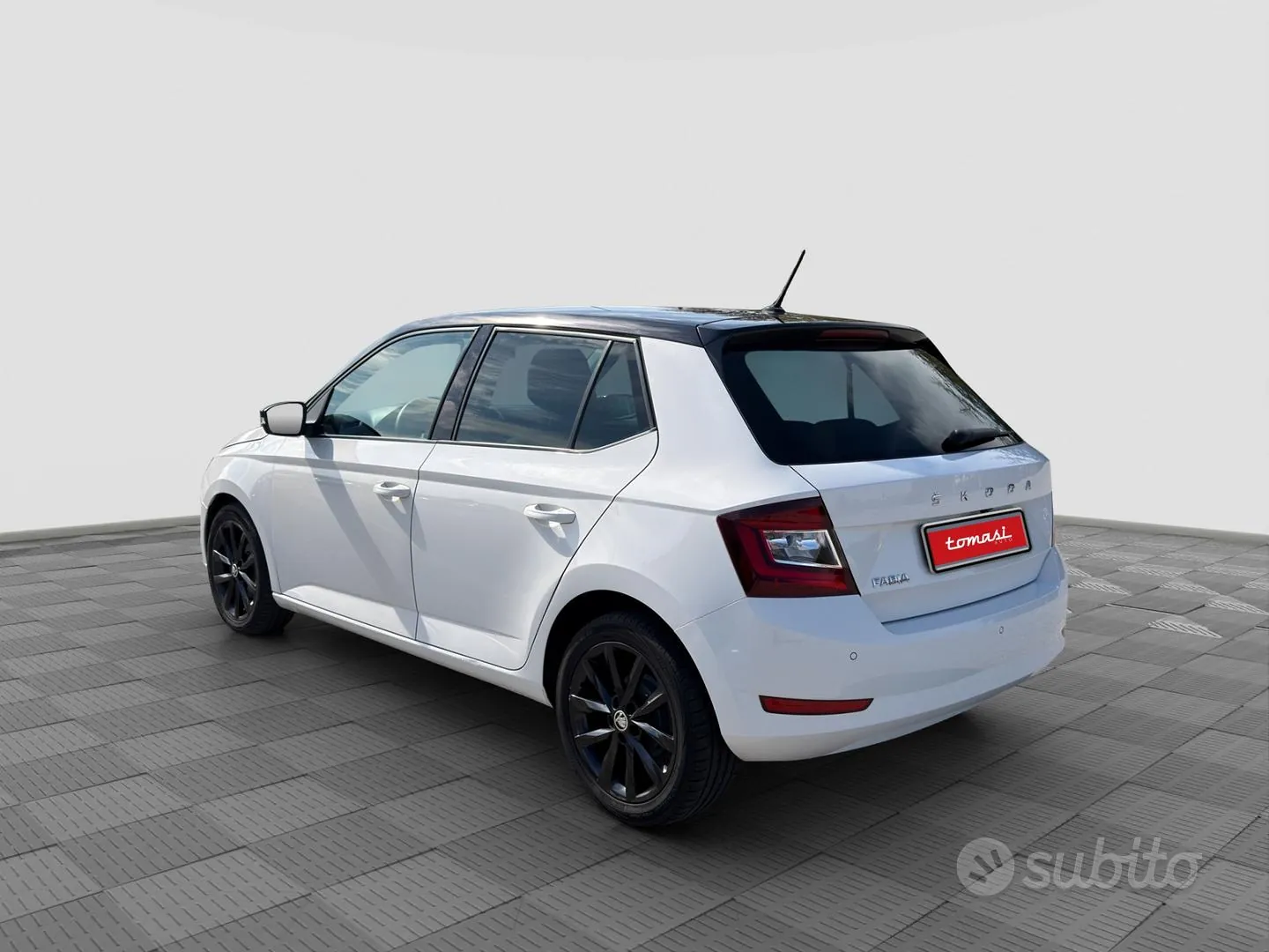 Skoda Fabia 2021 photo 3