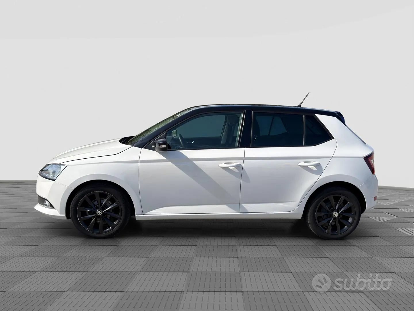 Skoda Fabia 2021 photo 2