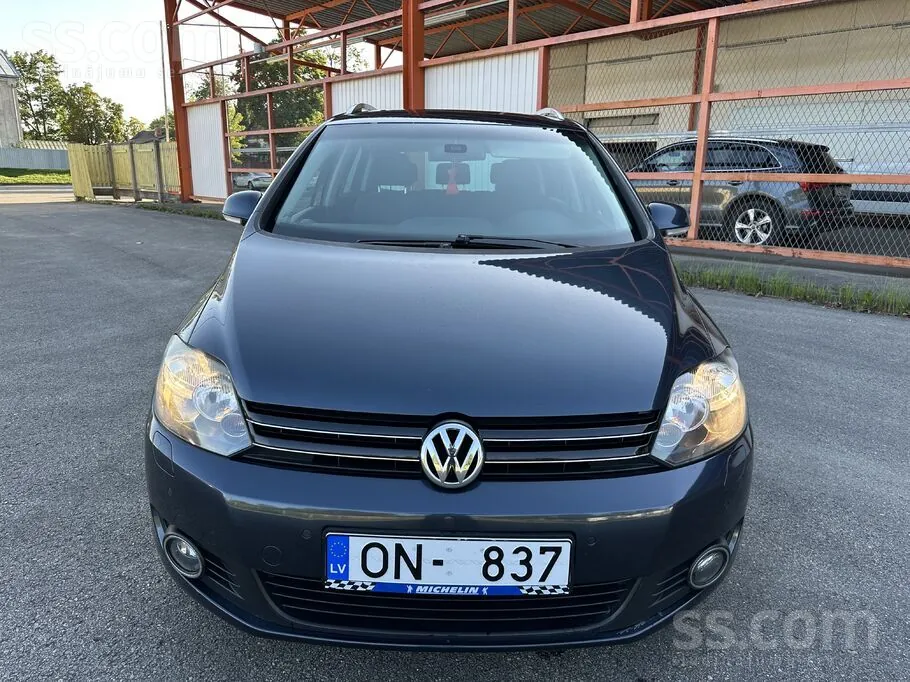 Volkswagen Golf Plus 2011 photo 2
