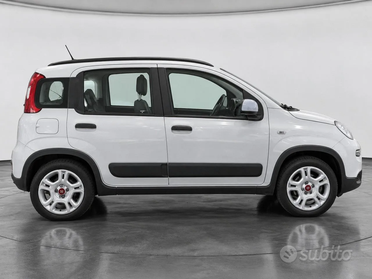 Fiat Panda 2023 photo 2