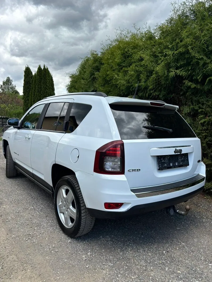 Jeep Compass 2013 photo 2