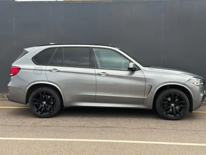 BMW X5 2015 photo 3