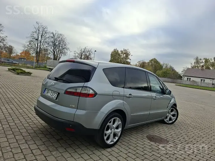 Ford S-Max 2009 photo 3