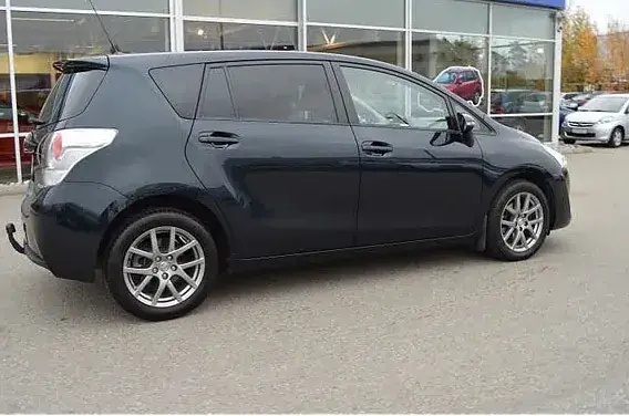 Toyota Verso 2013 photo 4