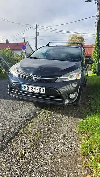 Toyota Verso 2013 photo 3