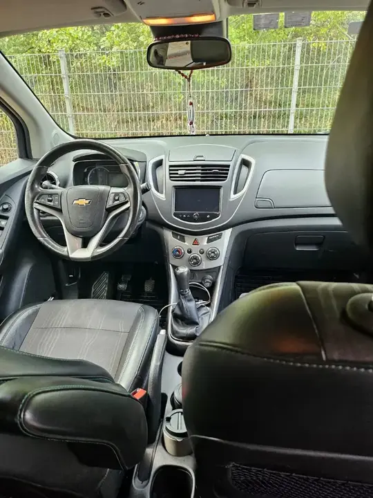 Chevrolet Trax 2013 photo 2