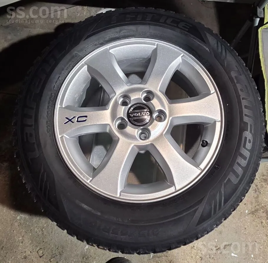 Volvo Xc 70 2010 photo 4