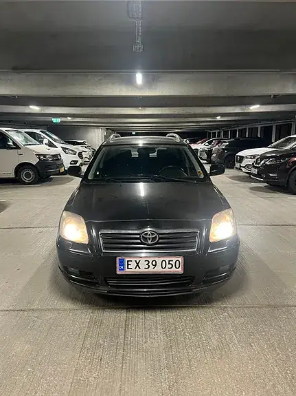 Toyota Avensis 2006 photo 2