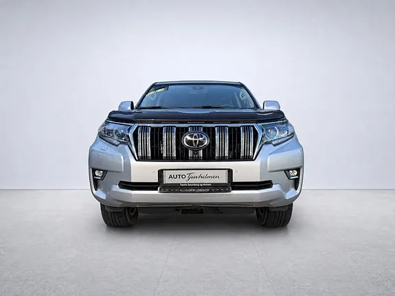Toyota Land Cruiser 2022 photo 2