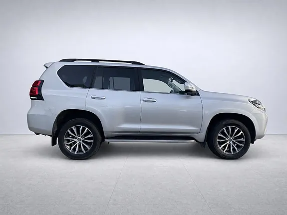 Toyota Land Cruiser 2022 photo 4