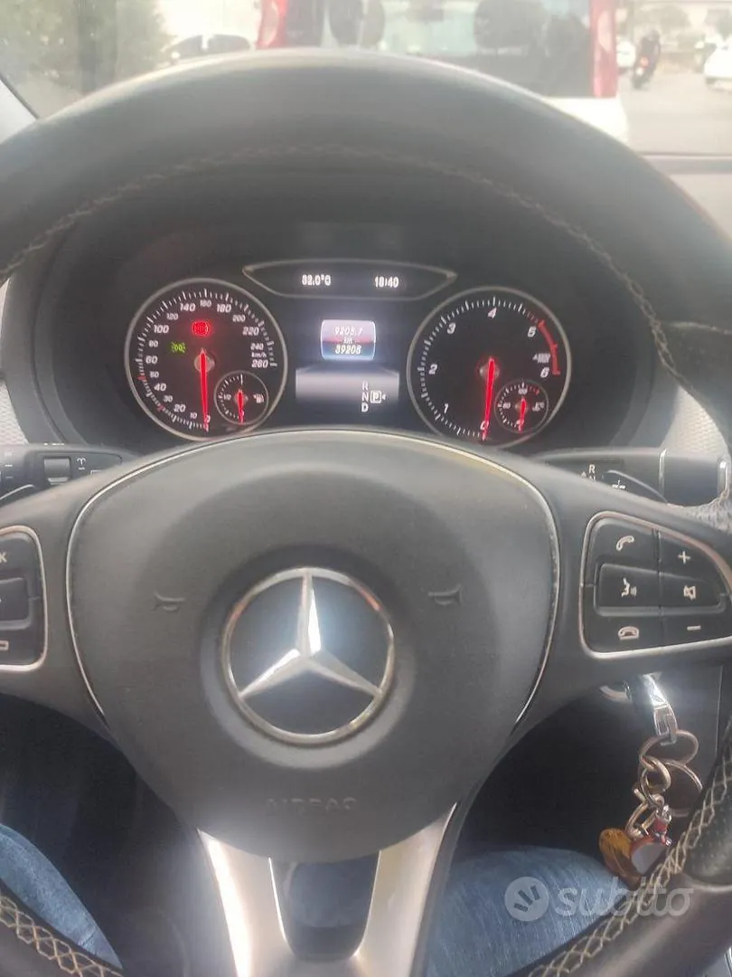 Mercedes-Benz B 2018 photo 2