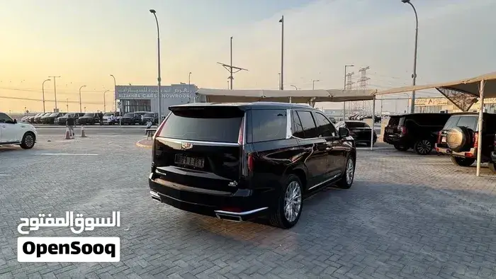 Cadillac Escalade 2023 photo 3