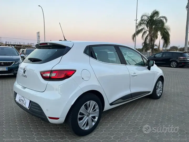 Renault Clio 2018 photo 4