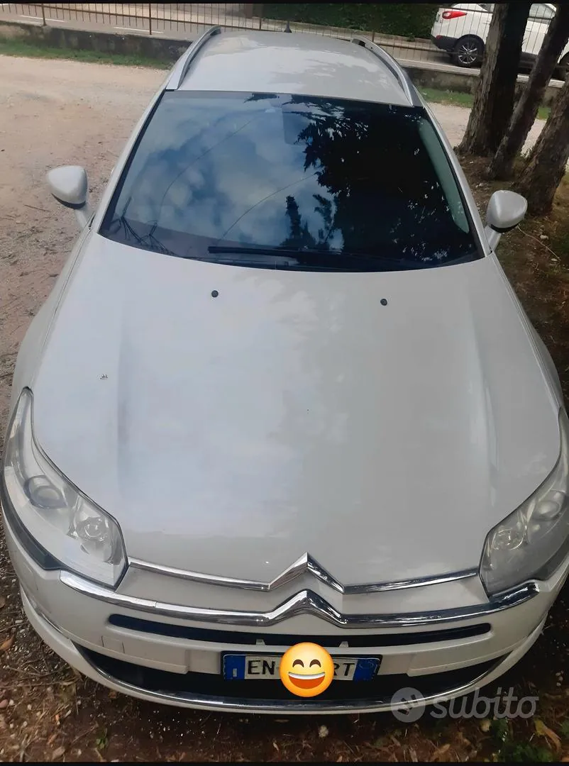 Citroen C5 Tourer 2012 photo 2