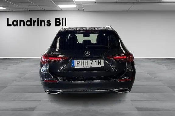 Mercedes-Benz C300 2024 photo 5