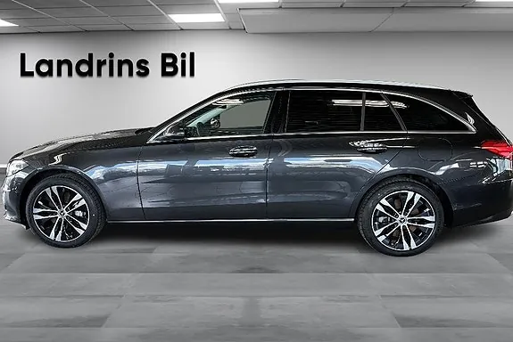 Mercedes-Benz C300 2024 photo 4