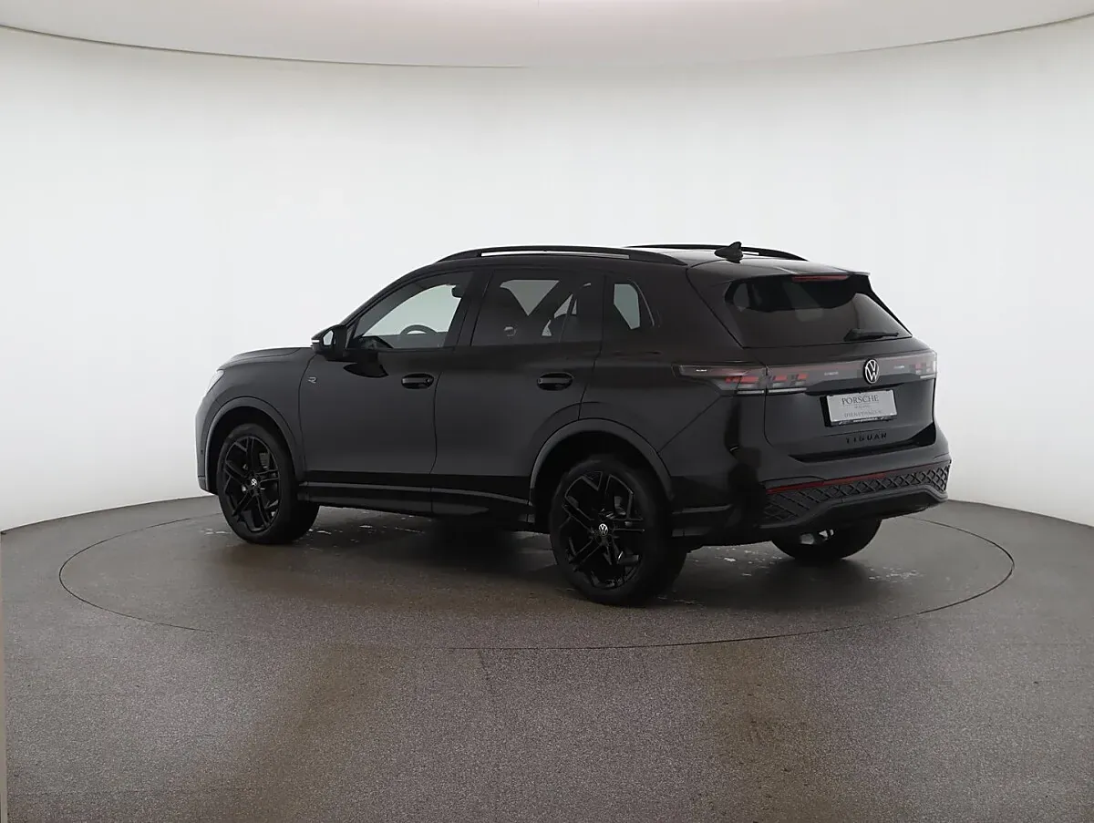 Volkswagen Tiguan 2025 photo 3