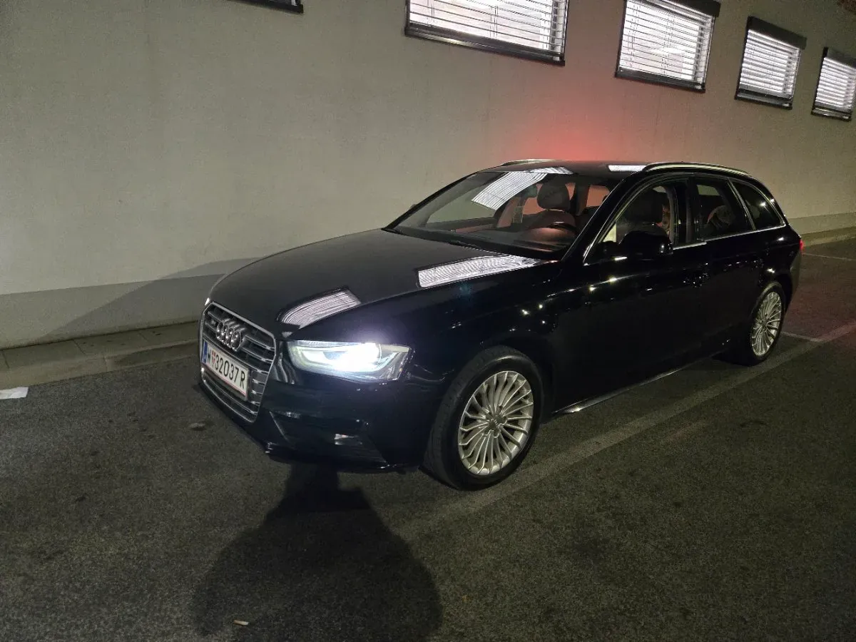 Audi A4 2014 photo 3
