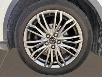 Toyota C-Hr 2022 photo 2