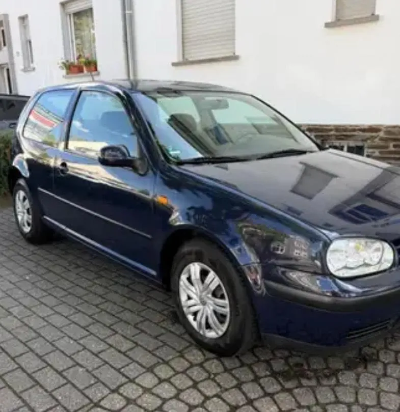 Volkswagen Golf 4
