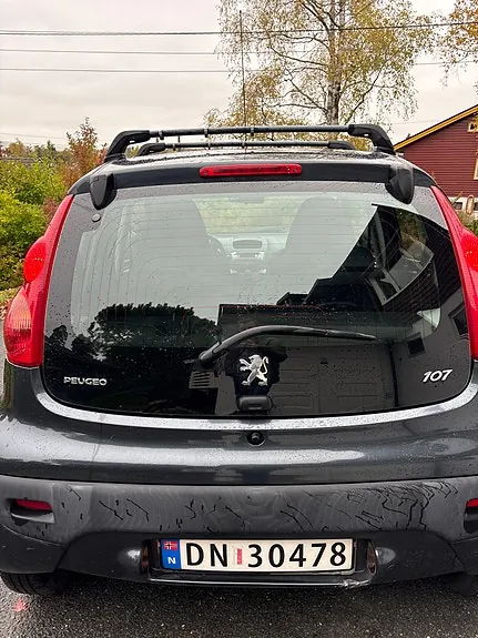 Peugeot 107 2009 photo 2