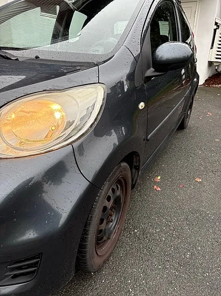 Peugeot 107 2009 photo 4