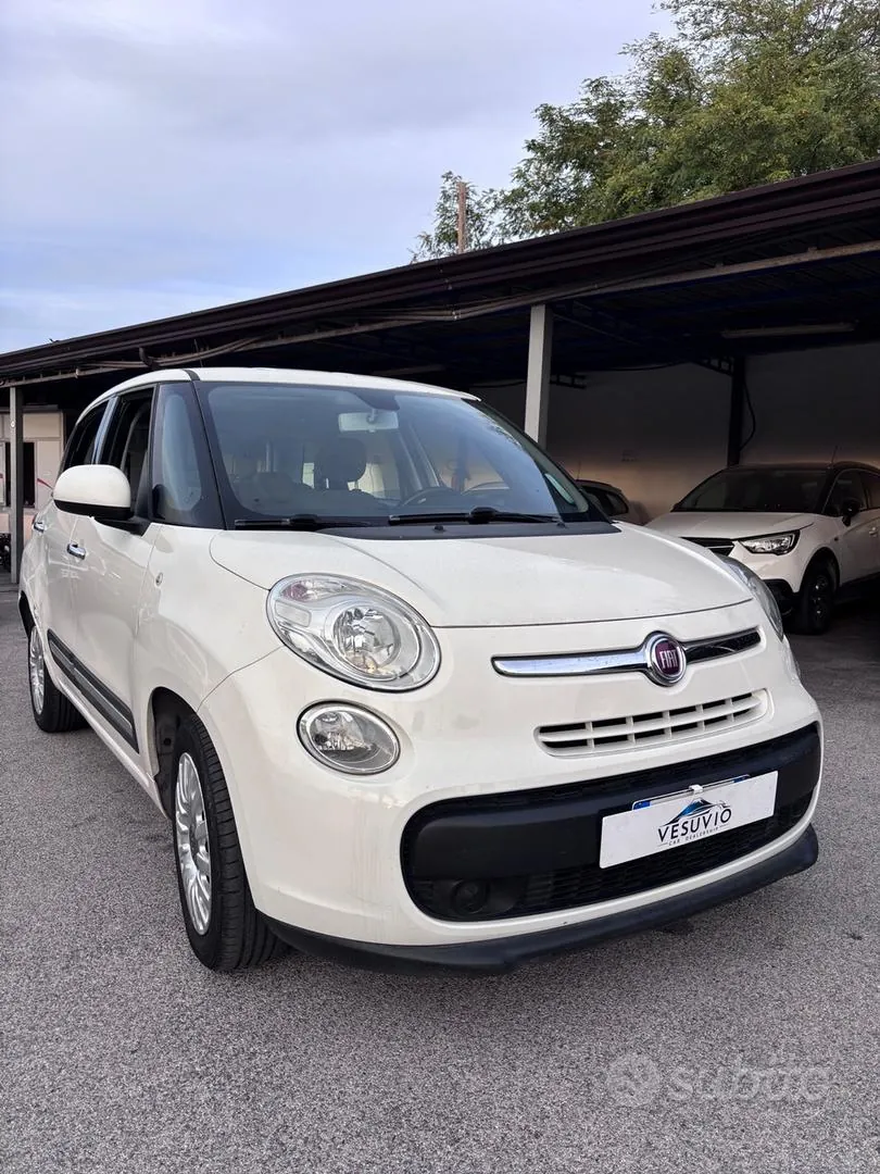 Fiat 500L 2015 photo 2