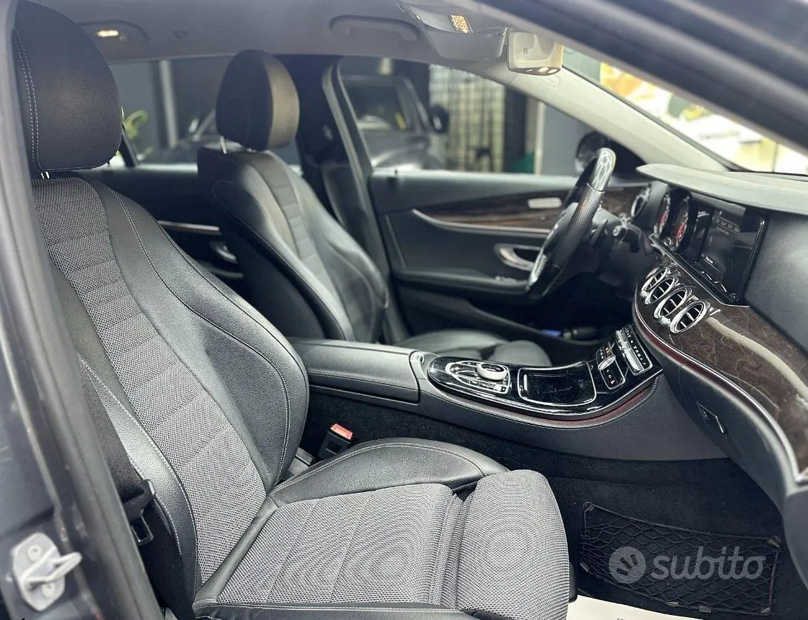 Mercedes-Benz E-Class 2017 photo 5
