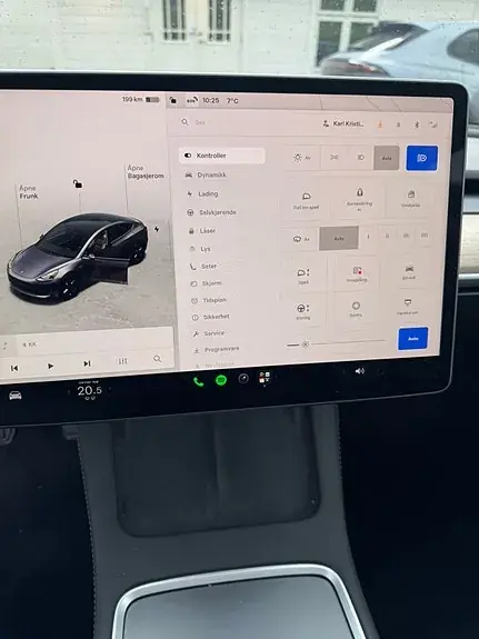 Tesla Model 3 2023 photo 5