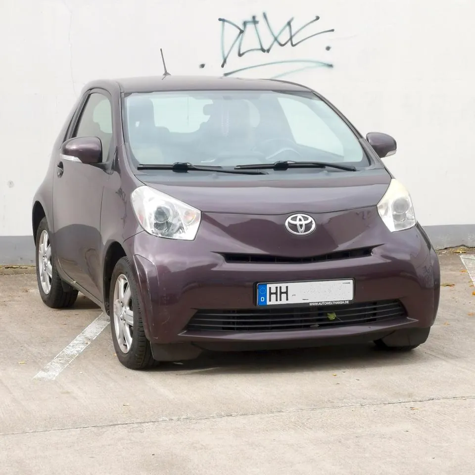 Toyota Iq 1.0