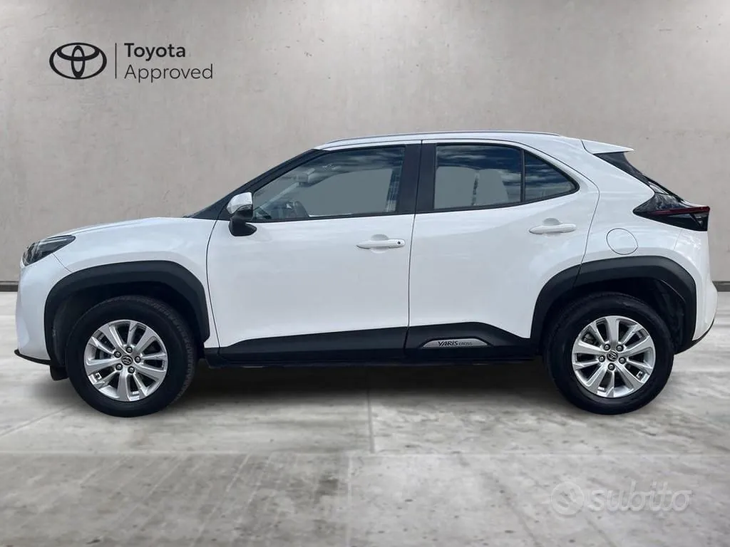 Toyota Yaris Cross 2022 photo 3