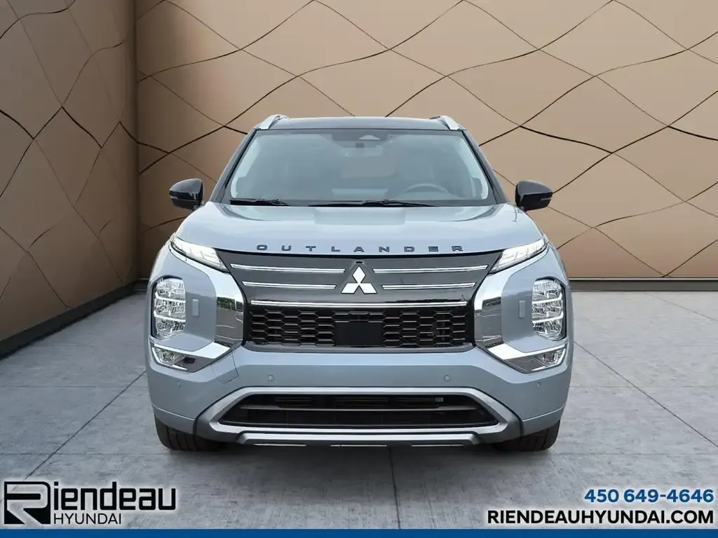 Mitsubishi Outlander 2025 photo 2