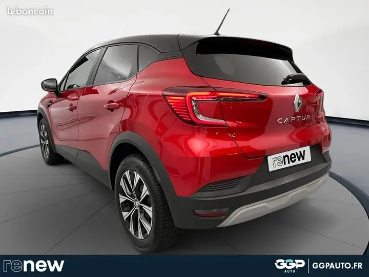 Renault Captur 2024 photo 3