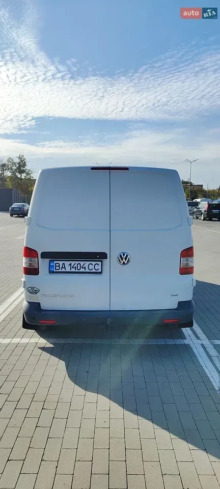 Volkswagen Transporter 2011 photo 4