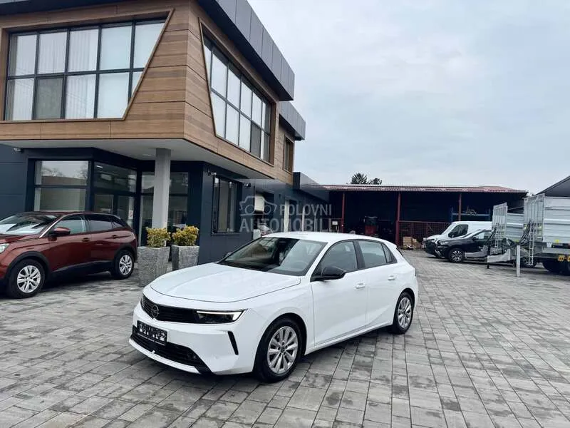 Opel Astra L