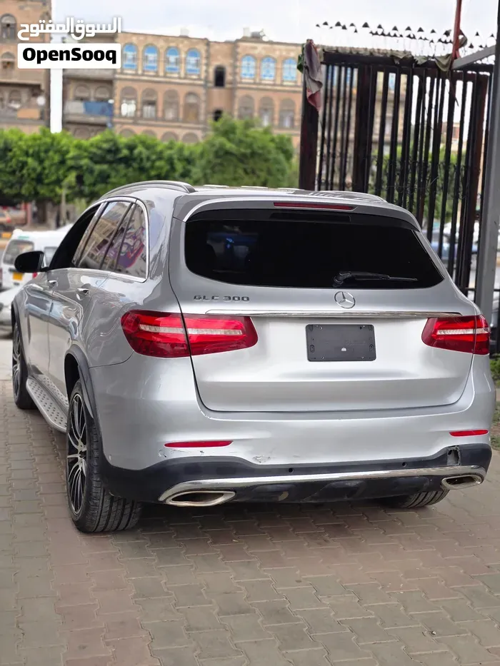 Mercedes-Benz Glc-Class 2019 photo 3