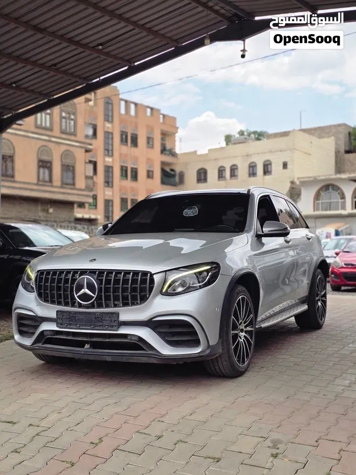 Mercedes-Benz Glc-Class 2019 photo 2