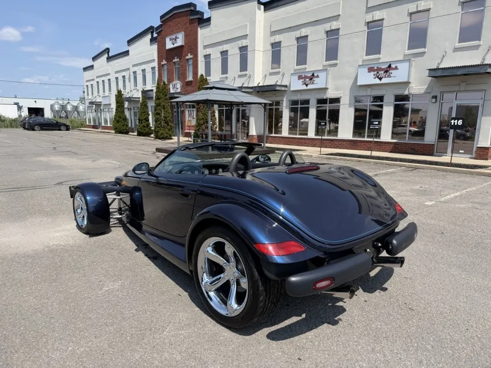 Plymouth Prowler 2001 photo 2