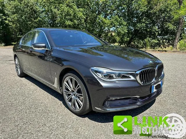 BMW 740E 2016 photo 5