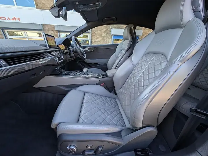 Audi S5 2017 photo 3