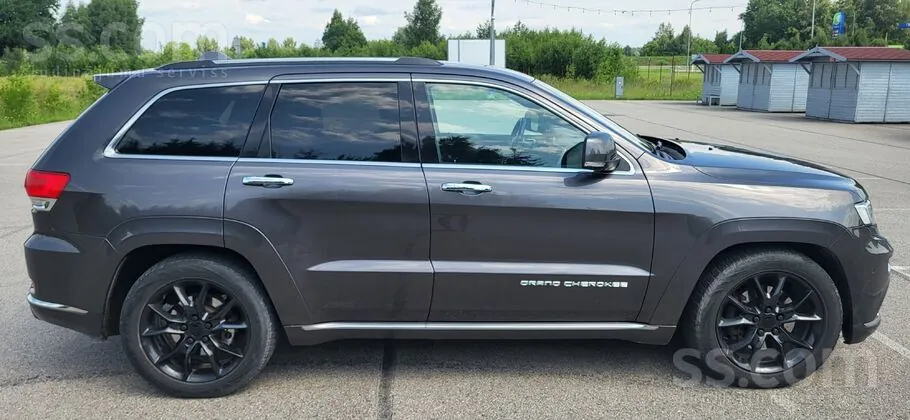 Jeep Grand Cherokee 2015 photo 4