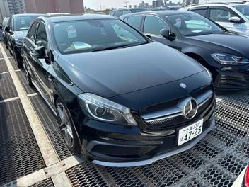 Mercedes-Benz A 45 2014 photo 2