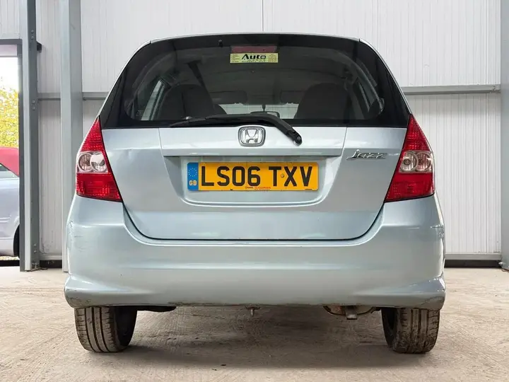 Honda Jazz 2006 photo 5